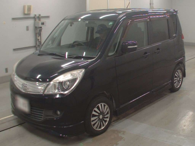 SUZUKI SOLIO 2011