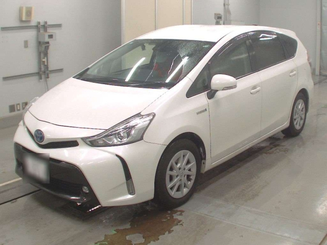 TOYOTA PRIUS ALPHA 2019