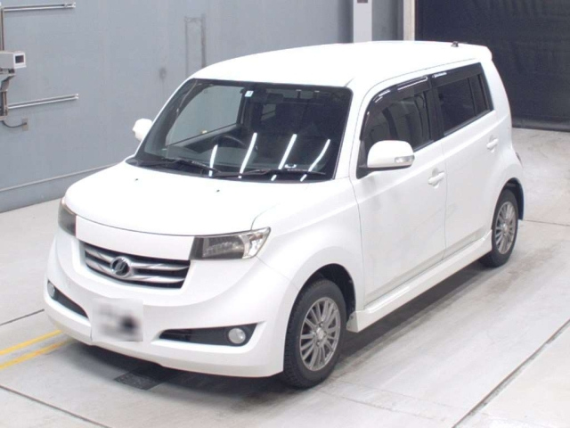 TOYOTA BB 2008