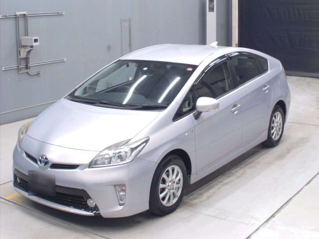 TOYOTA PRIUS 2012