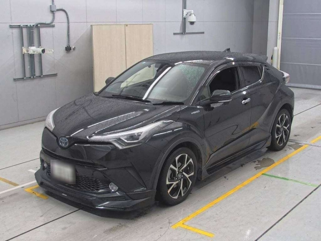 TOYOTA C-HR 2017