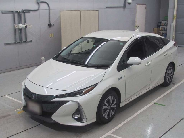 TOYOTA PRIUS PHV 2018