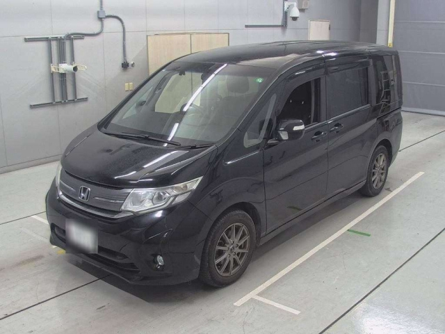 HONDA STEP WAGON 2017