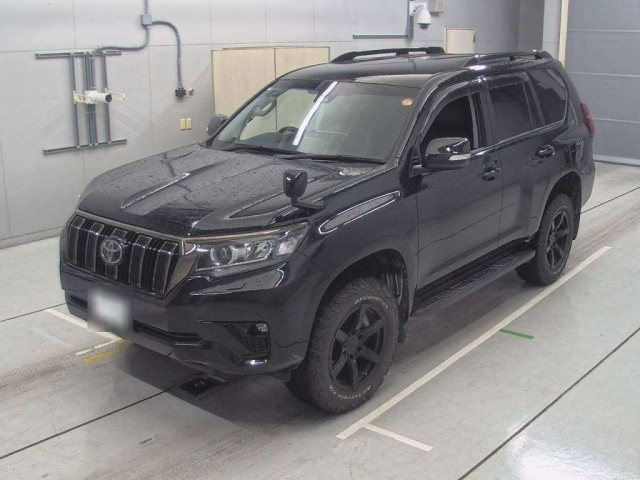 TOYOTA LAND CRUISER PRADO 2018