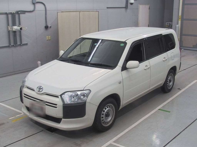 TOYOTA PROBOX 2018