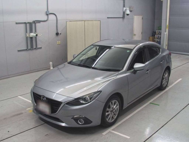 MAZDA AXELA
