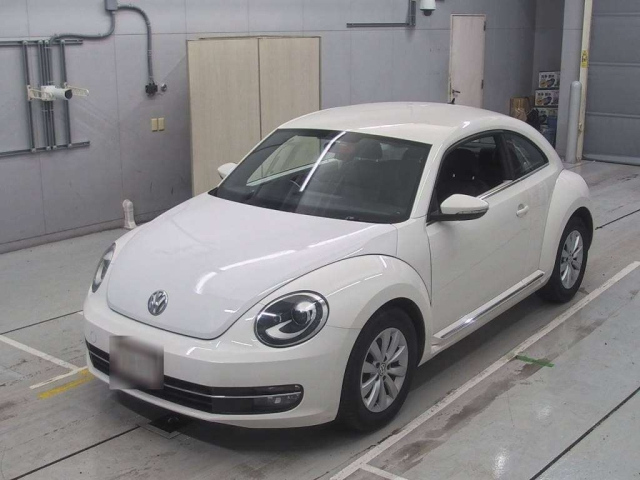 VOLKSWAGEN THE BEETLE 2013