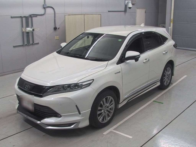 TOYOTA HARRIER 2019
