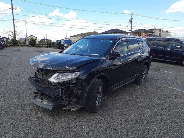 NISSAN X-TRAIL