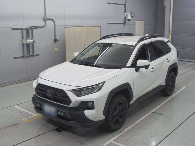TOYOTA RAV4 2021