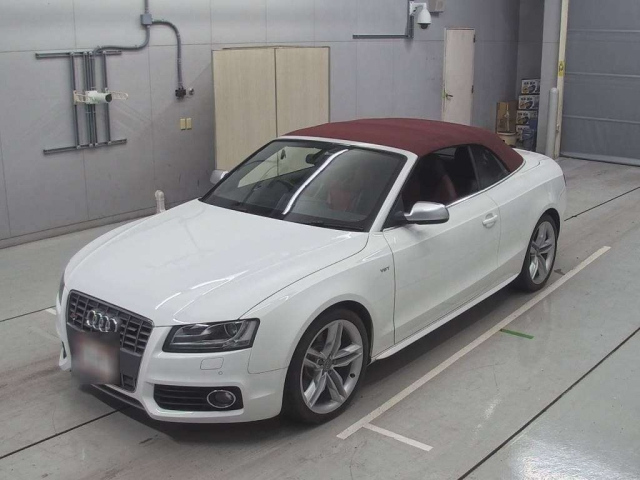 AUDI S5