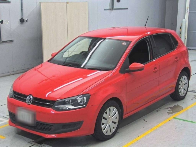 VOLKSWAGEN POLO 2012