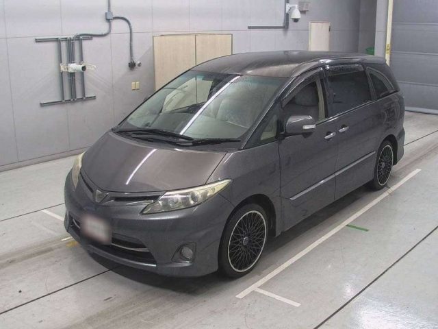 TOYOTA ESTIMA 2012