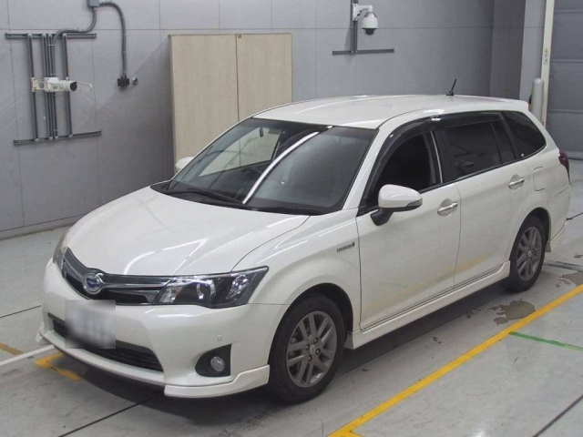 TOYOTA COROLLA FIELDER