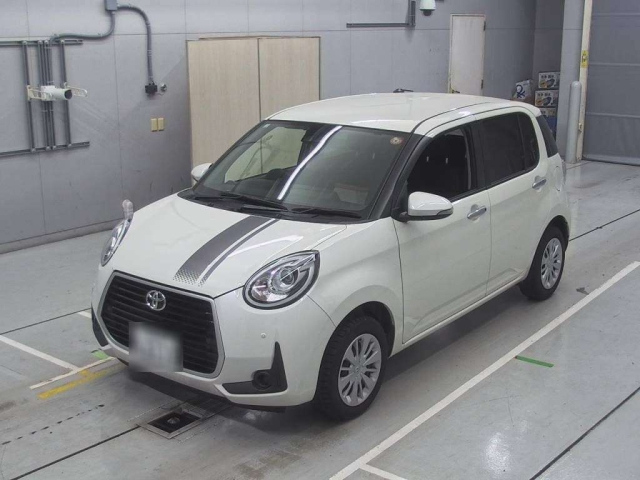 TOYOTA PASSO 2018