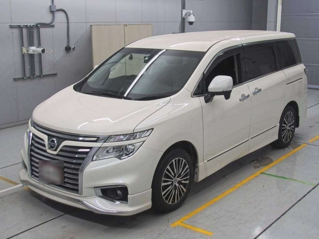 NISSAN ELGRAND 2018