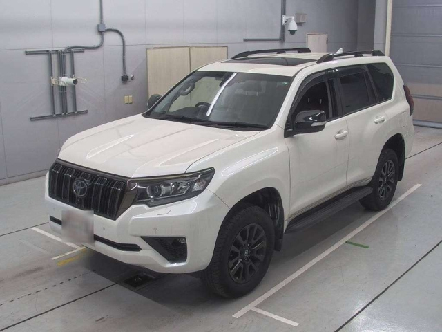 TOYOTA LAND CRUISER PRADO 2022