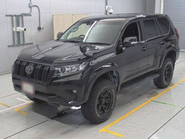 TOYOTA LAND CRUISER PRADO 2018