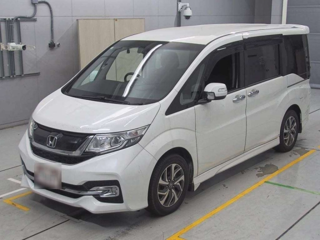 HONDA STEP WAGON 2016
