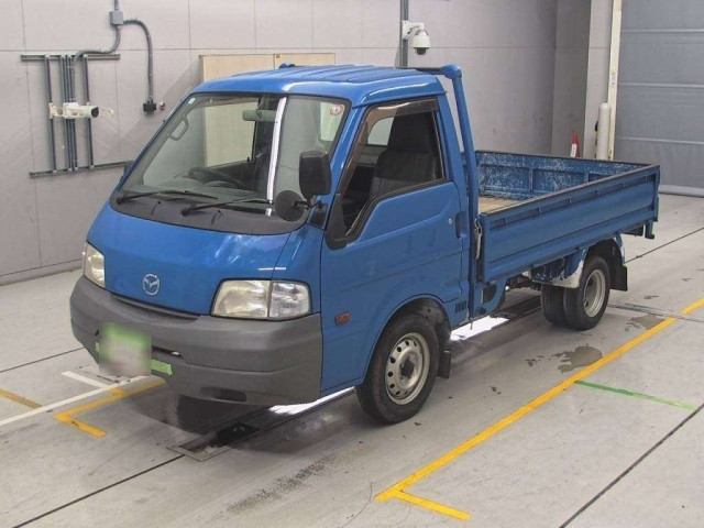 MAZDA BONGO 2013