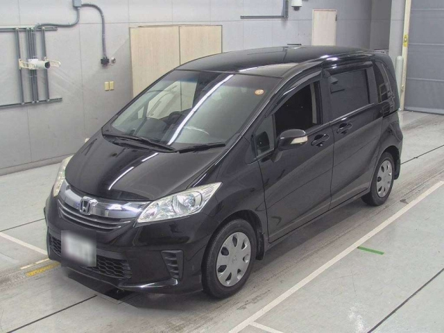 HONDA FREED 2015