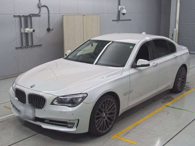 BMW 7 SERIES 2012
