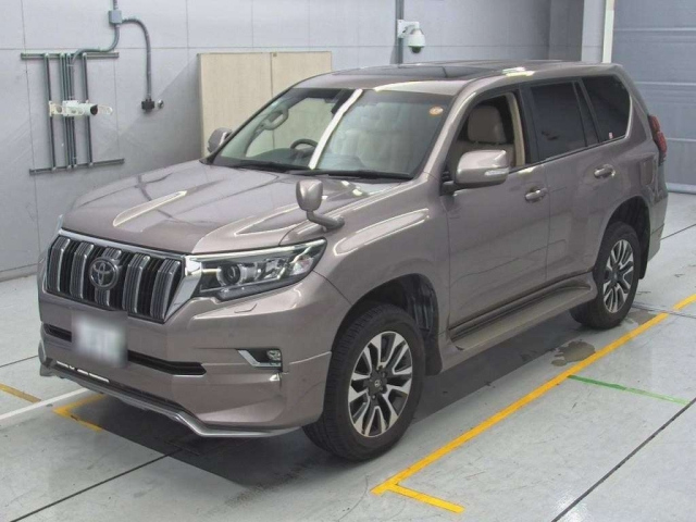 TOYOTA LAND CRUISER PRADO 2022