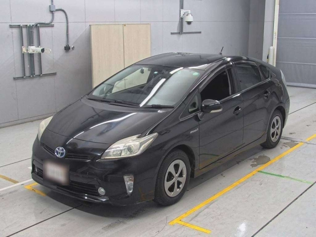TOYOTA PRIUS 2012