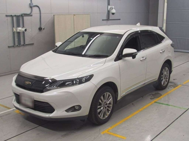 TOYOTA HARRIER 2014