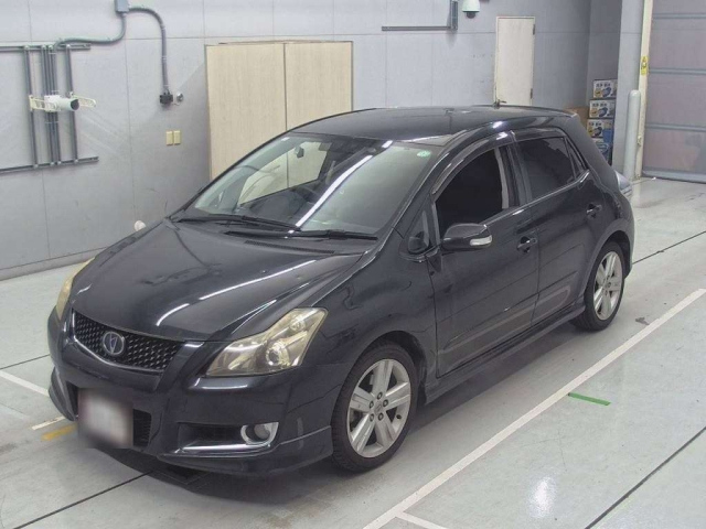 TOYOTA BLADE