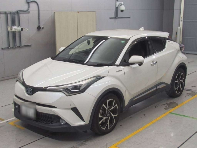 TOYOTA C-HR 2017
