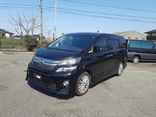 TOYOTA VELLFIRE