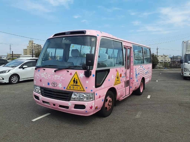 TOYOTA COASTER 2015