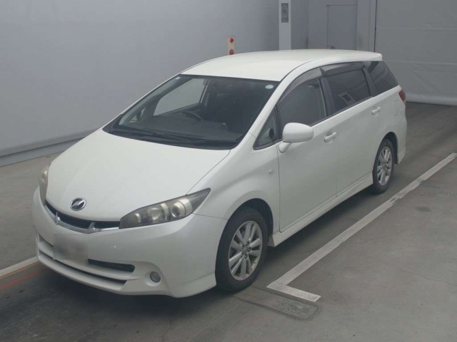 TOYOTA WISH 2009