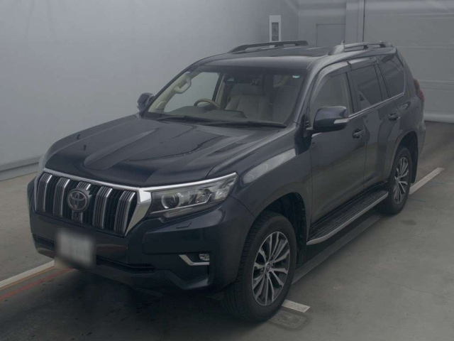 TOYOTA LAND CRUISER PRADO 2019