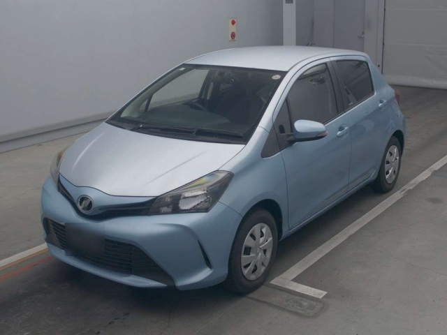 TOYOTA VITZ 2014