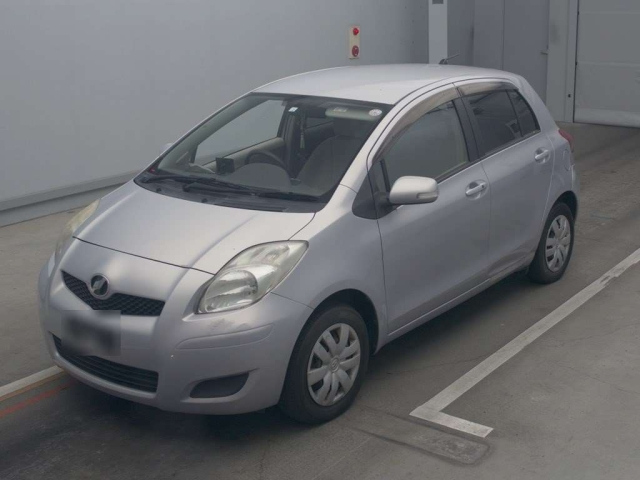 TOYOTA VITZ 2008