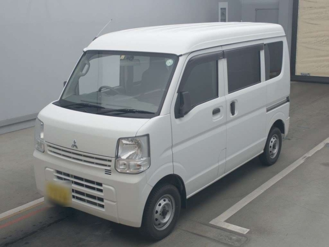 MITSUBISHI MINICAB VAN 2015