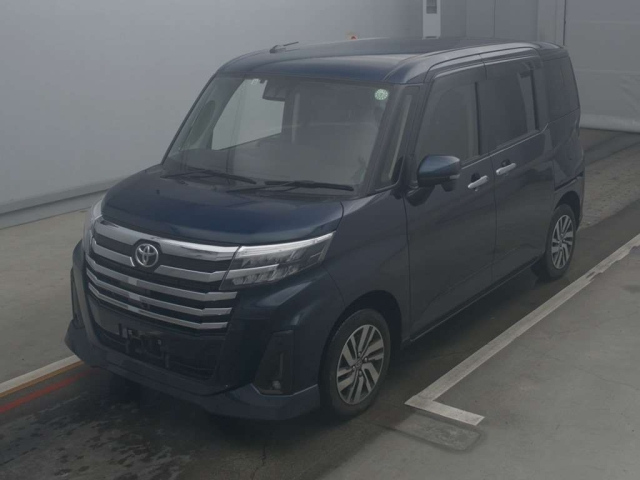 TOYOTA ROOMY 2022