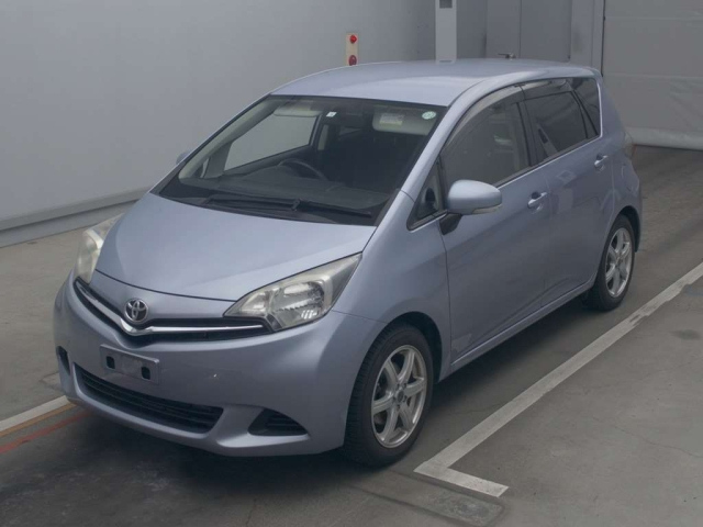 TOYOTA RACTIS 2012