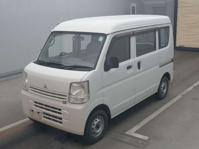 MITSUBISHI MINICAB VAN 2017