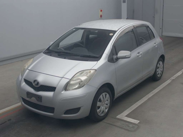 TOYOTA VITZ 2009