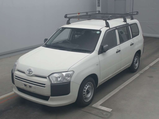 TOYOTA SUCCEED