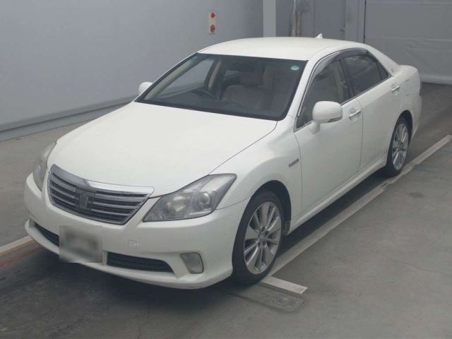 TOYOTA CROWN 2011