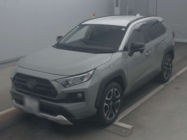 TOYOTA RAV4 2021
