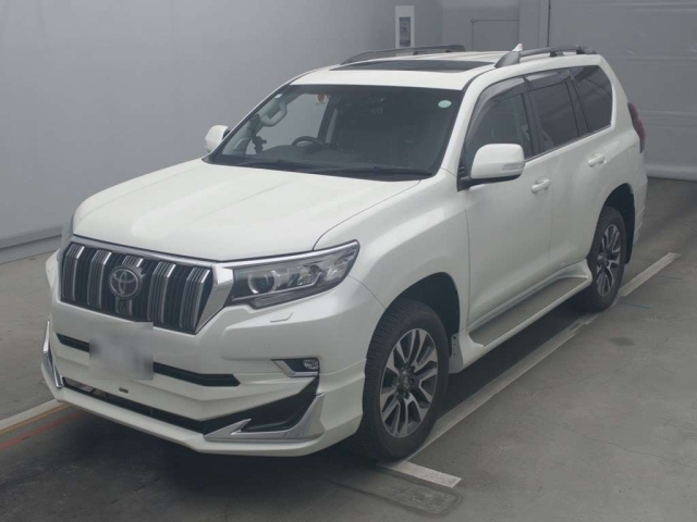 TOYOTA LAND CRUISER PRADO 2024