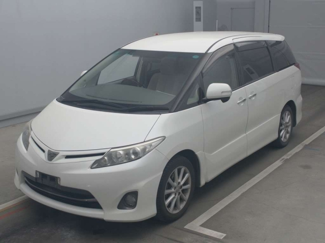 TOYOTA ESTIMA 2009