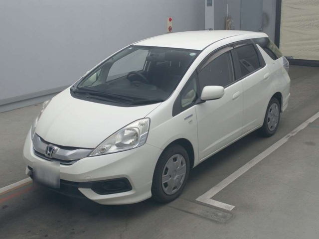 HONDA FIT SHUTTLE 2015