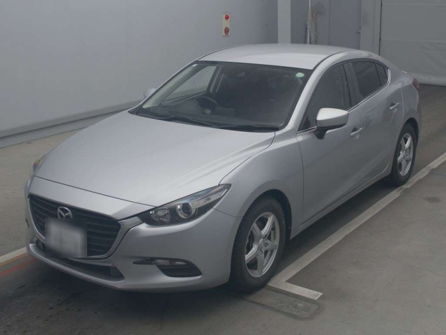 MAZDA AXELA 2018