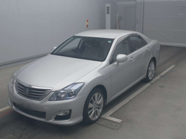 TOYOTA CROWN 2009
